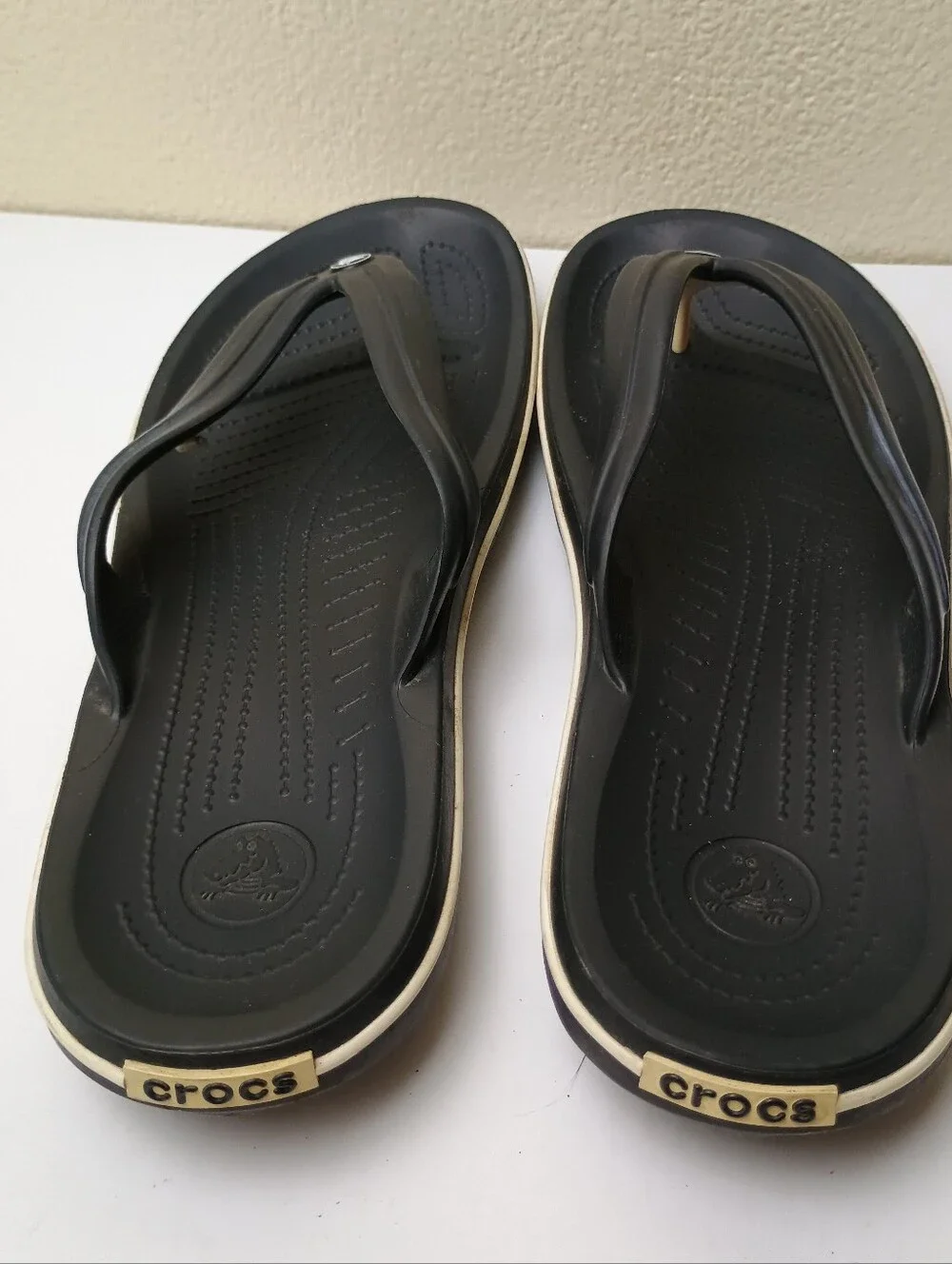 CROCS classic flip
